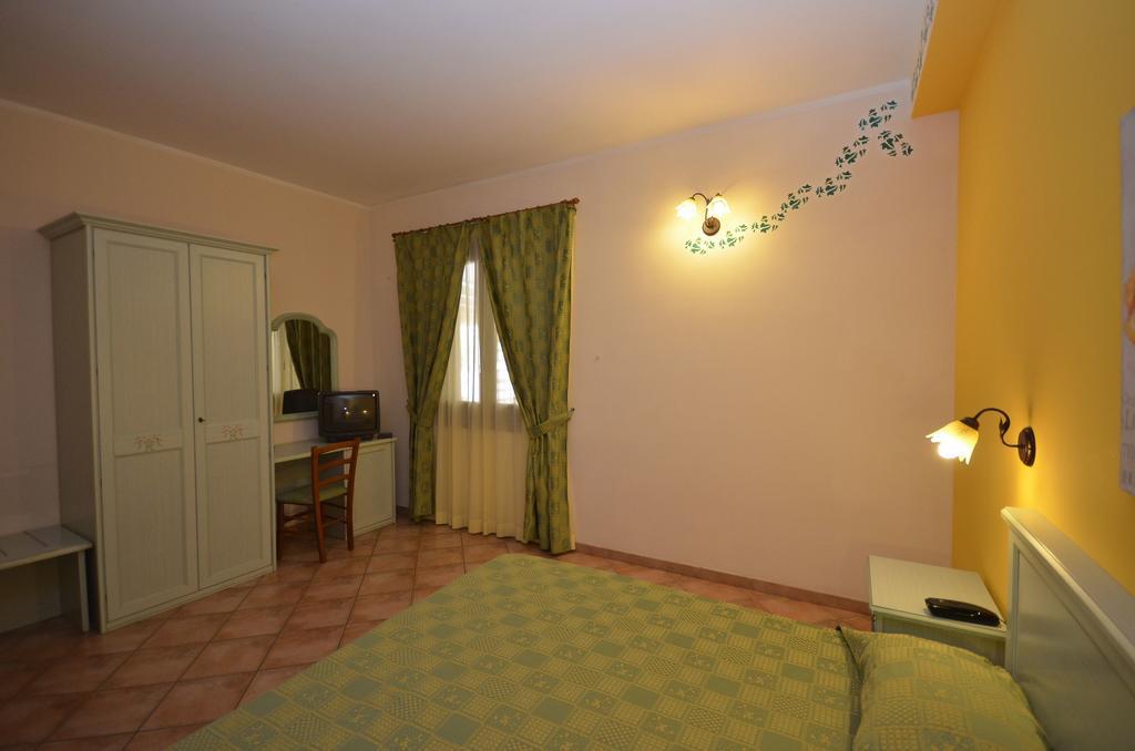 Sun Garden Hotel *